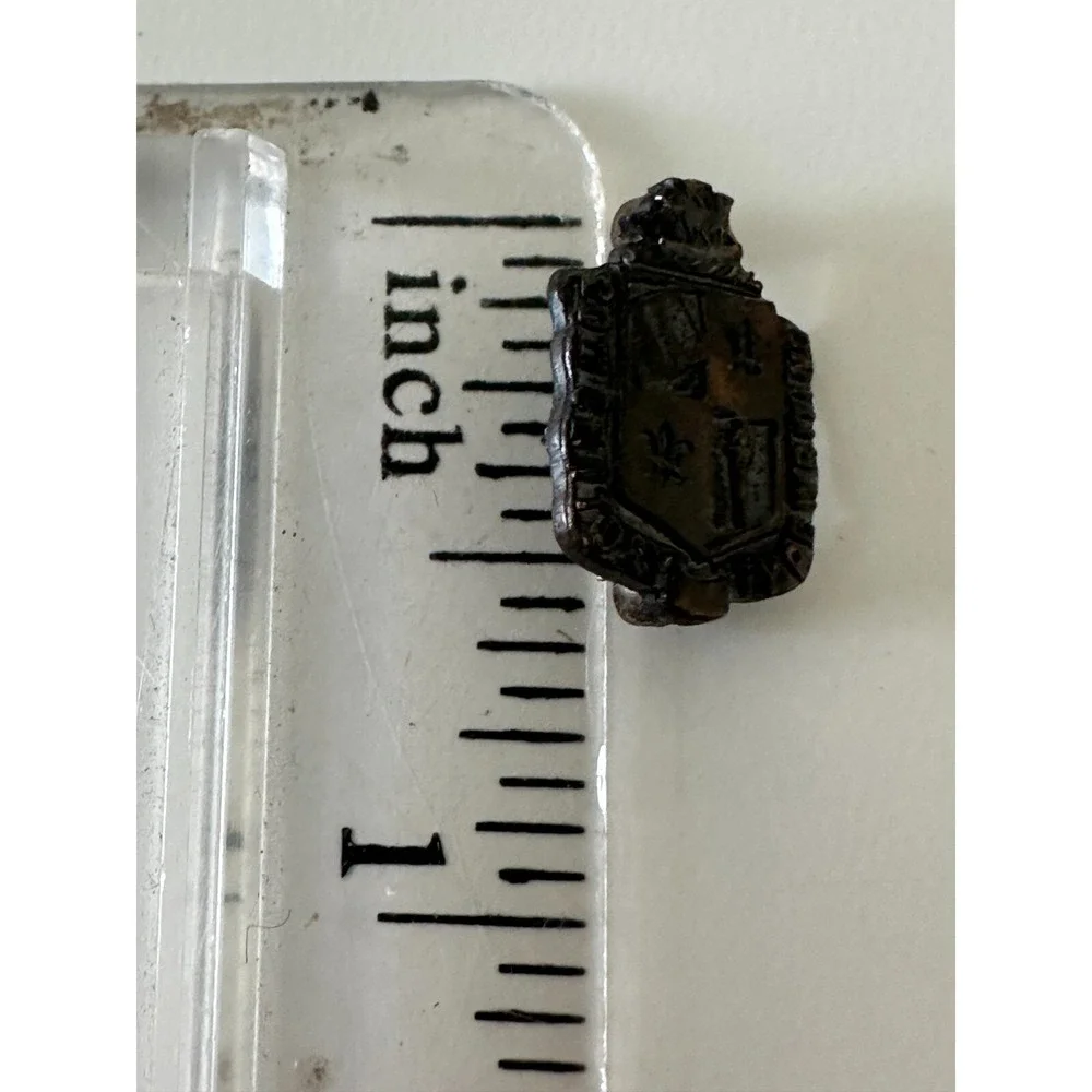 20th Century Typewriting Pin Silver Tone Small Brooch Award Crest Lapel